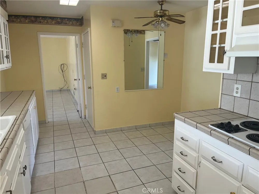26020 Ridgemoor Sun City, CA 92586