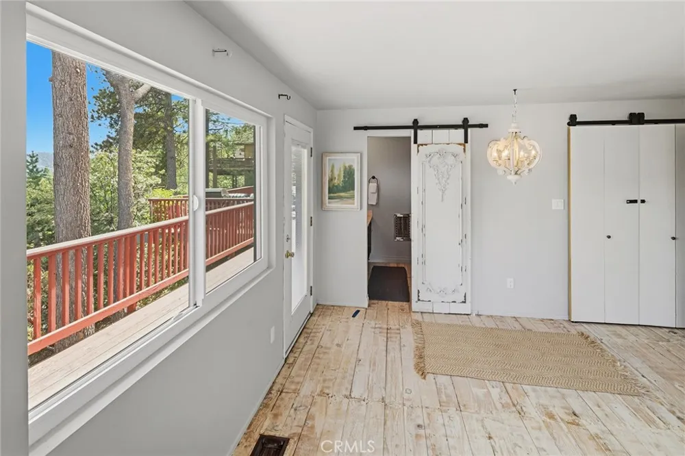 943 Nadelhorn Drive Lake Arrowhead, CA 92352