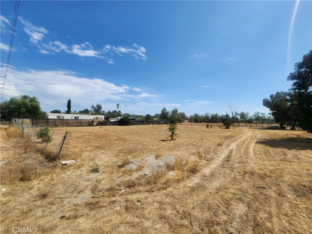 27573 Jackson St Menifee, CA 92585