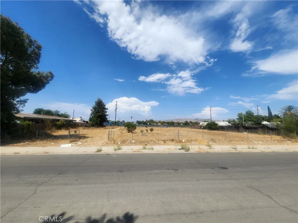 27573 Jackson St Menifee, CA 92585