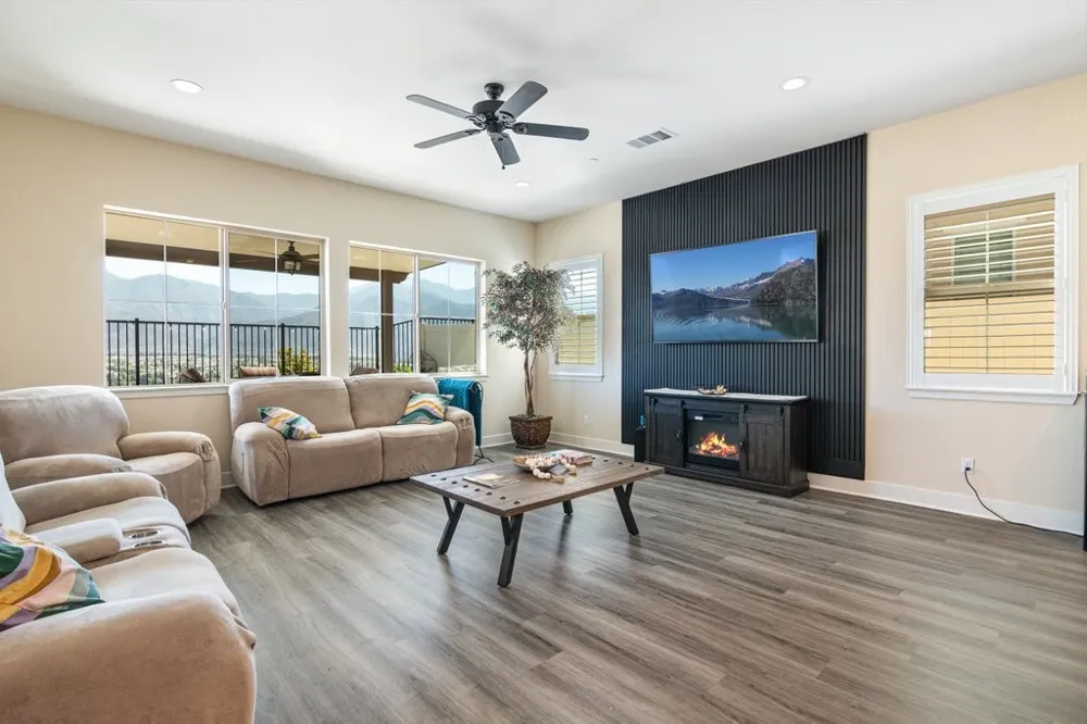 11523 Explorer Court Corona, CA 92883