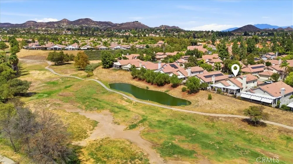 40643 Via Jalapa Murrieta, CA 92562