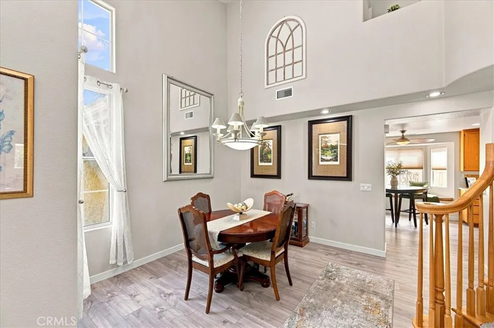 40643 Via Jalapa Murrieta, CA 92562