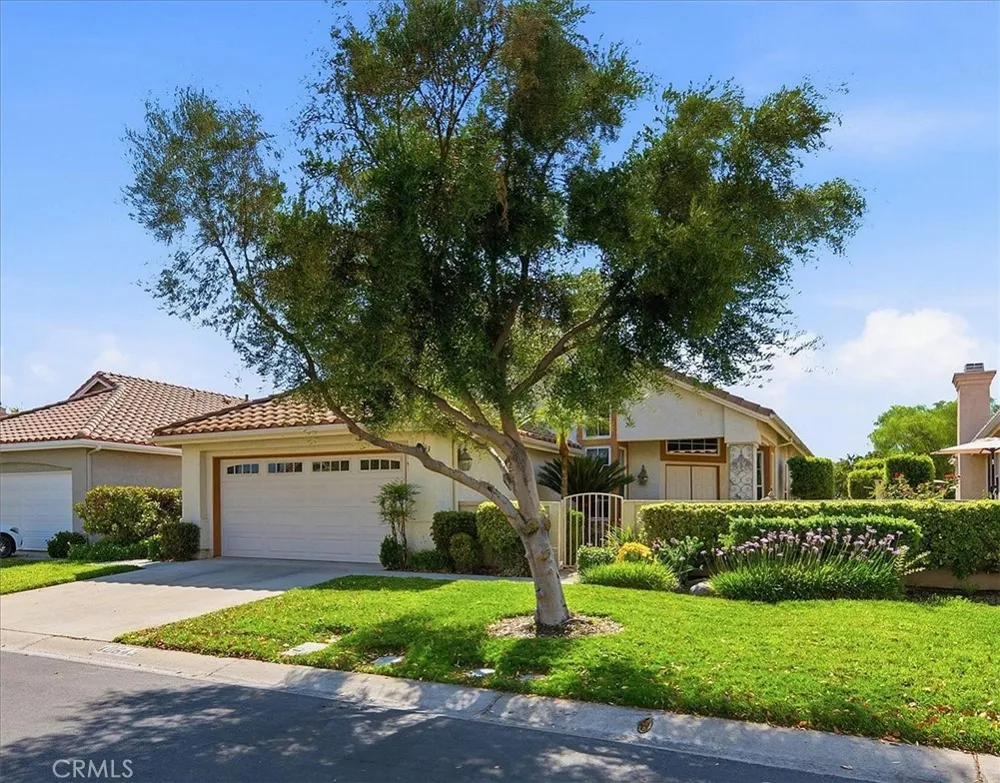 40643 Via Jalapa Murrieta, CA 92562