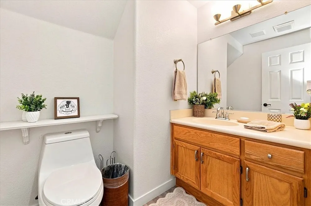 40643 Via Jalapa Murrieta, CA 92562