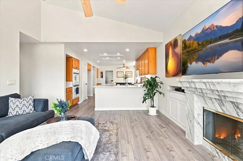 40643 Via Jalapa Murrieta, CA 92562