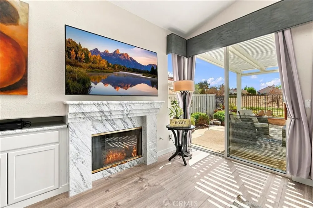 40643 Via Jalapa Murrieta, CA 92562