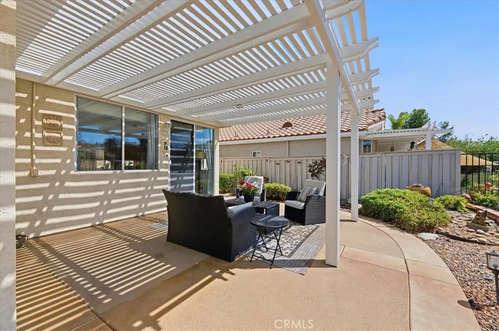 40643 Via Jalapa Murrieta, CA 92562