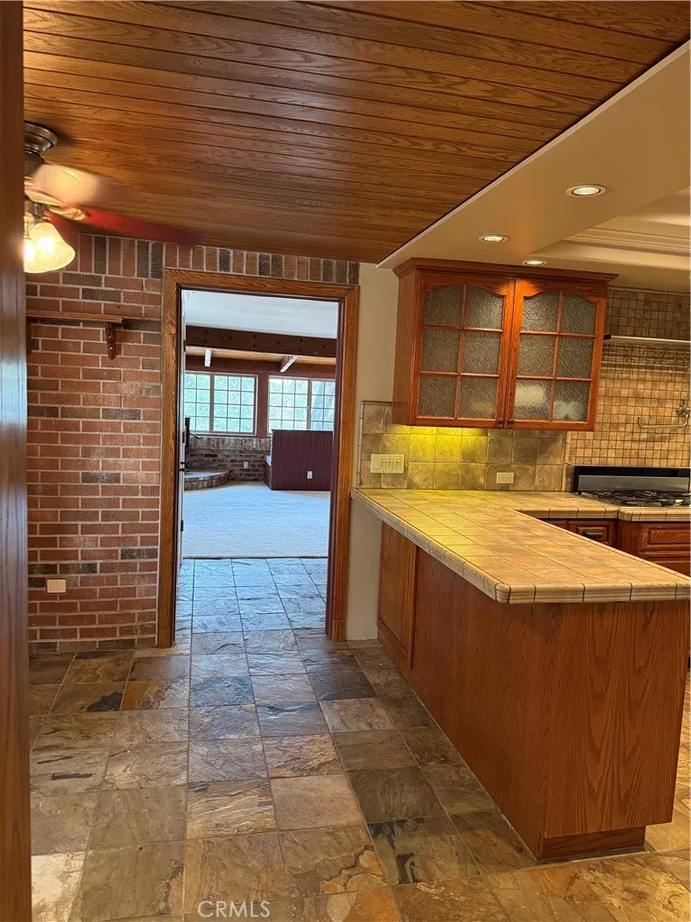 10287 Canyon Escondido, CA 92026