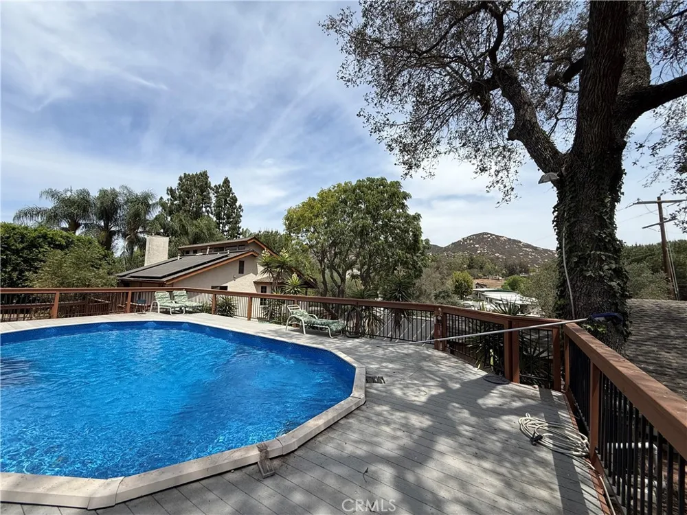 10287 Canyon Escondido, CA 92026