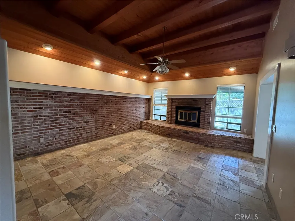 10287 Canyon Escondido, CA 92026