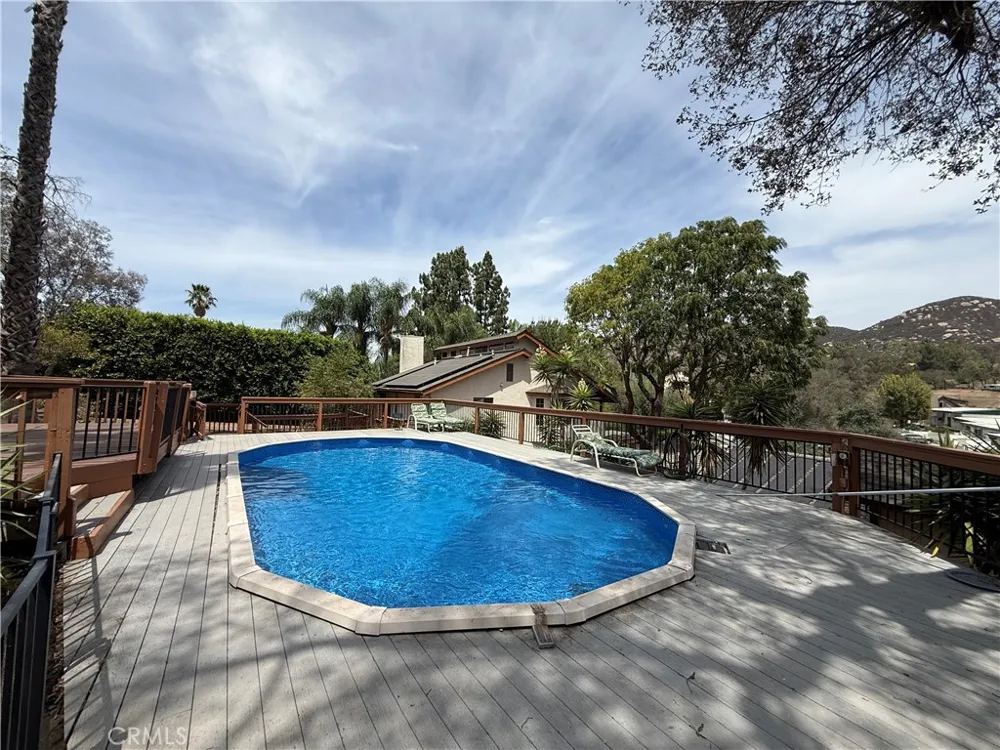 10287 Canyon Escondido, CA 92026