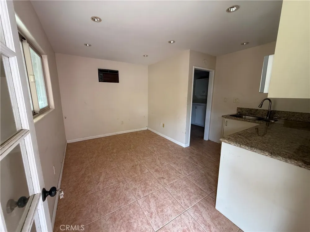 10287 Canyon Escondido, CA 92026