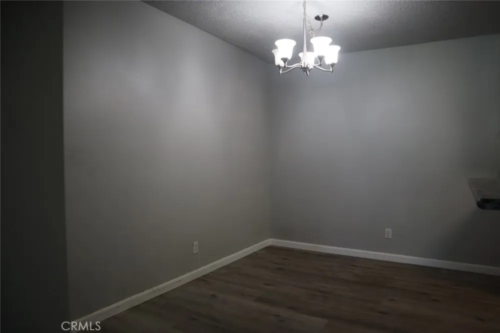 26200 Redlands Blvd. #18 Redlands, CA 92373