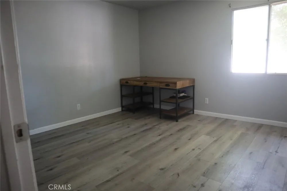 26200 Redlands Blvd. #18 Redlands, CA 92373