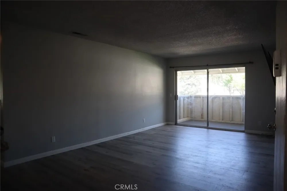 26200 Redlands Blvd. #18 Redlands, CA 92373