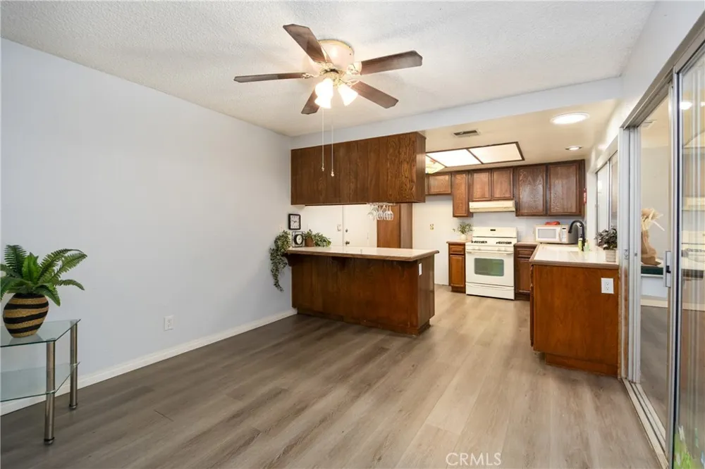 2115 Flame Tree Hemet, CA 92545