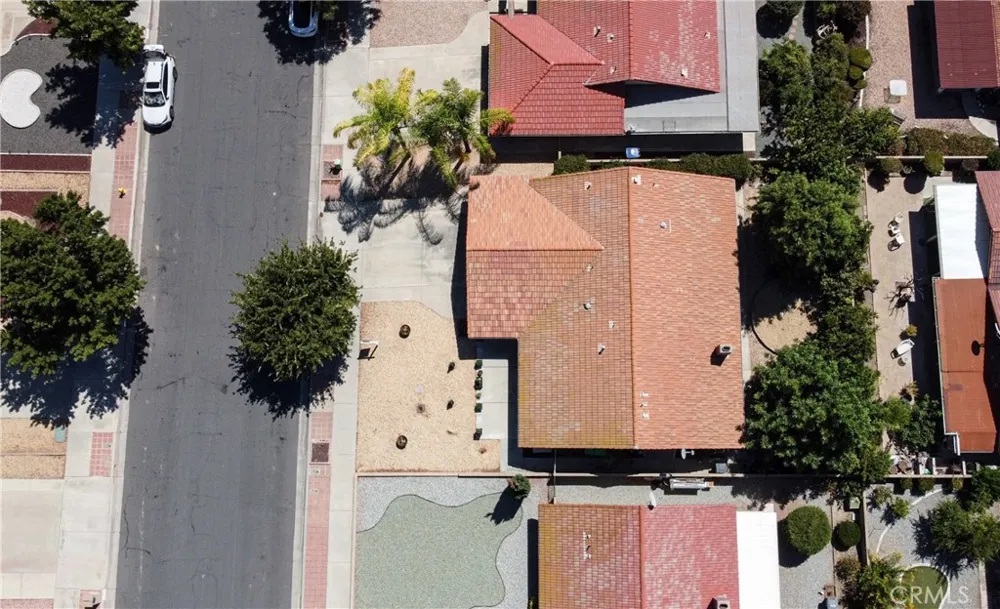 2115 Flame Tree Hemet, CA 92545