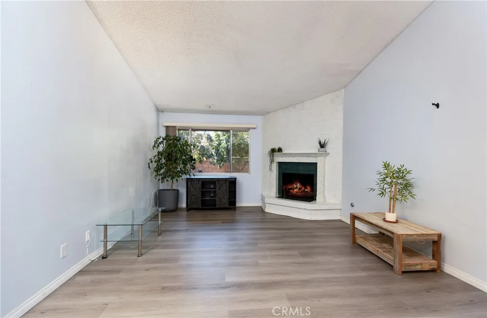 2115 Flame Tree Hemet, CA 92545