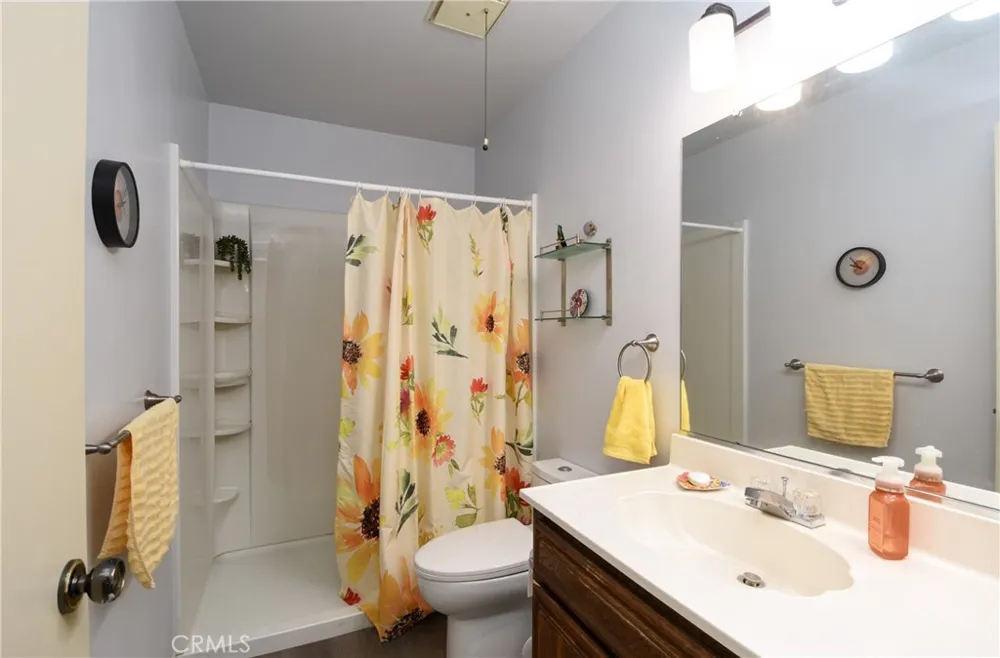 2115 Flame Tree Hemet, CA 92545