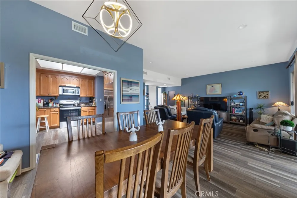 28317 Paseo Grande Sun City, CA 92586