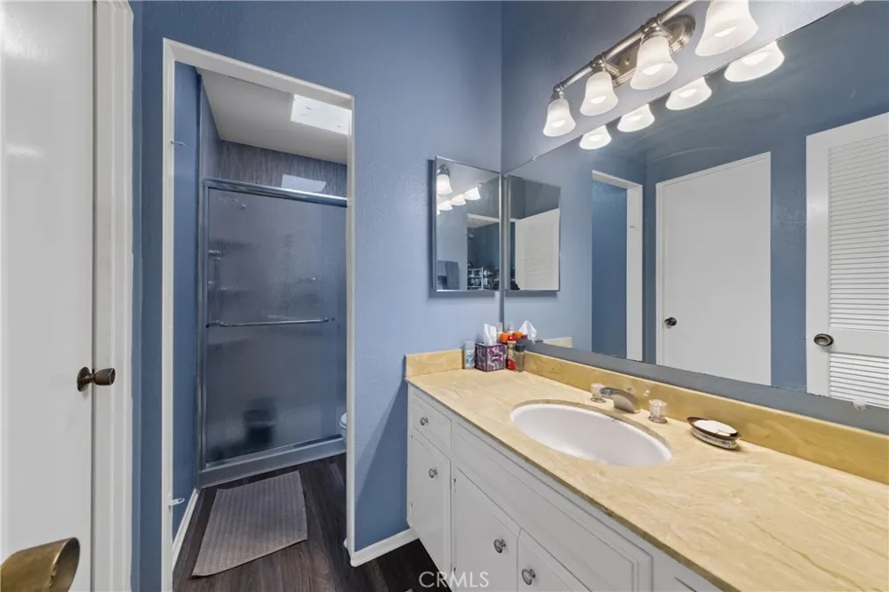 28317 Paseo Grande Sun City, CA 92586