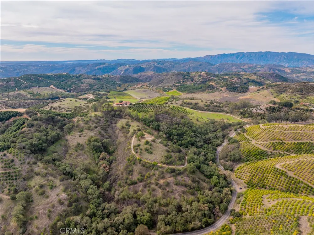 46121 Avenida Tierra Temecula, CA 92590