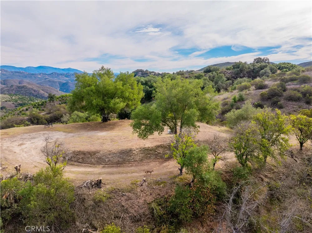 46121 Avenida Tierra Temecula, CA 92590