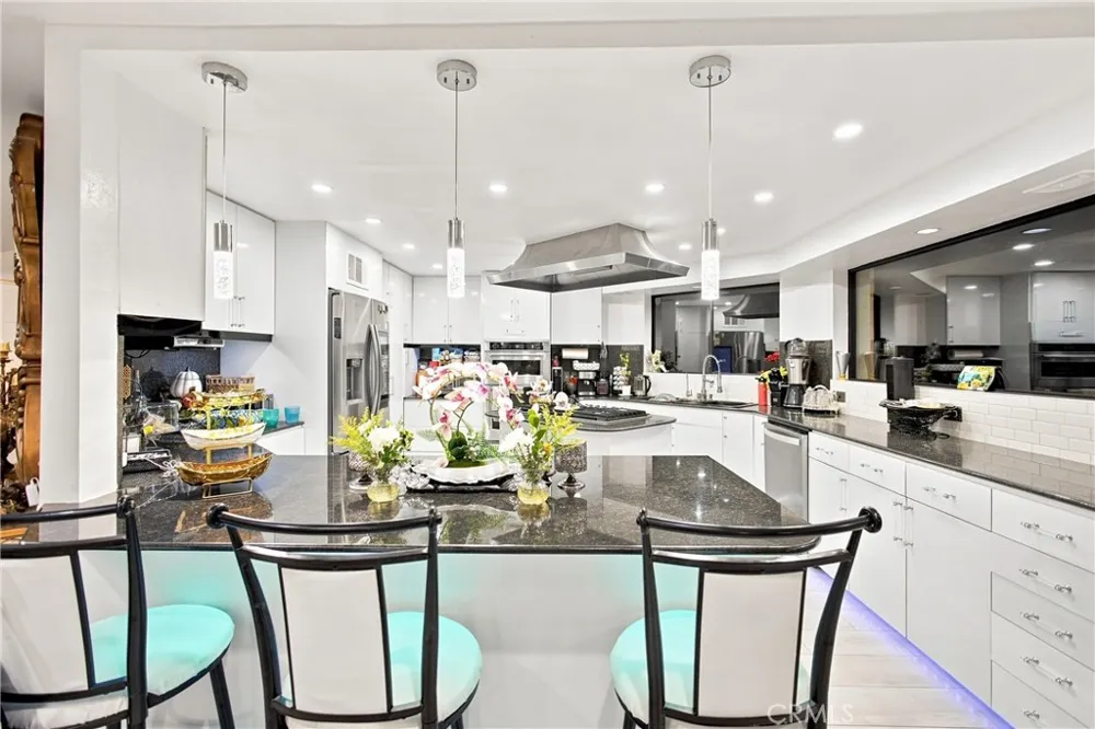 433 Orchid Tree Palm Springs, CA 92262