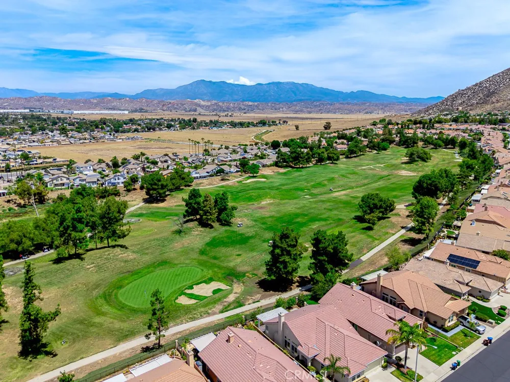 14741 White Mountain Way Moreno Valley, CA 92555