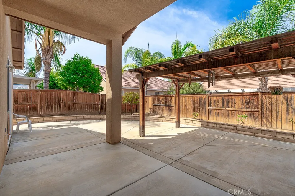 14741 White Mountain Way Moreno Valley, CA 92555