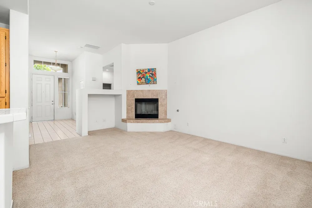 14741 White Mountain Way Moreno Valley, CA 92555