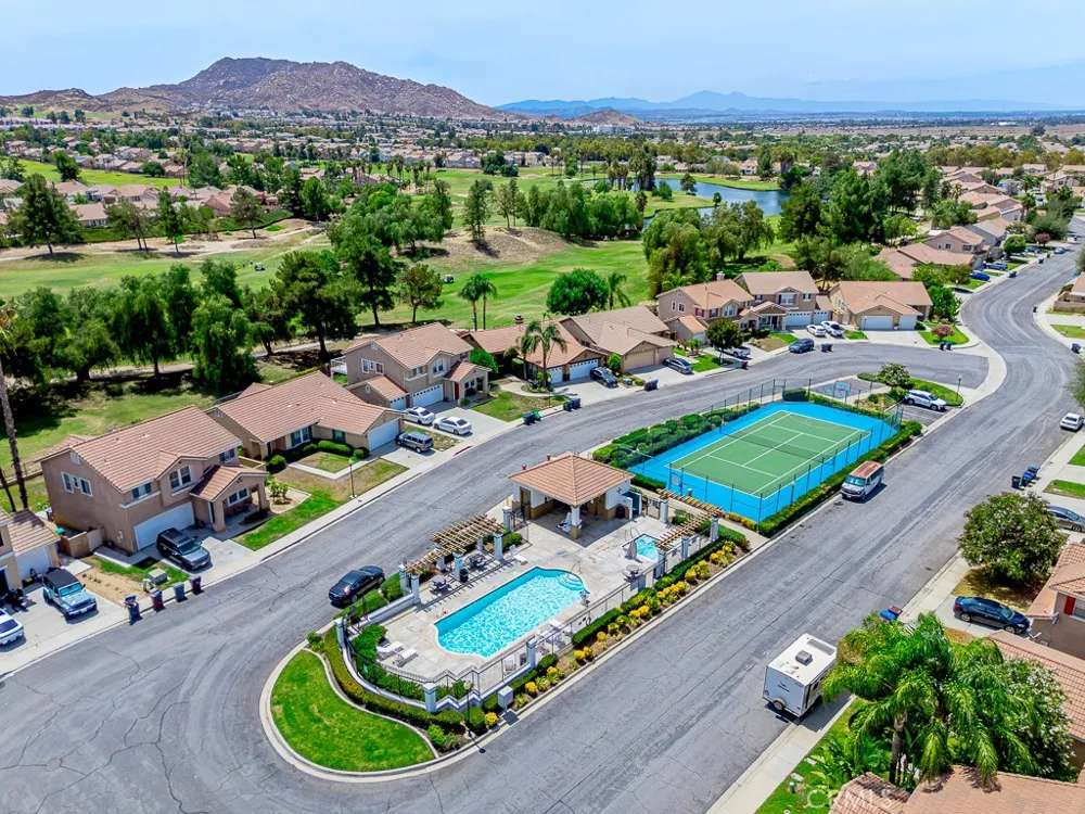 14741 White Mountain Way Moreno Valley, CA 92555