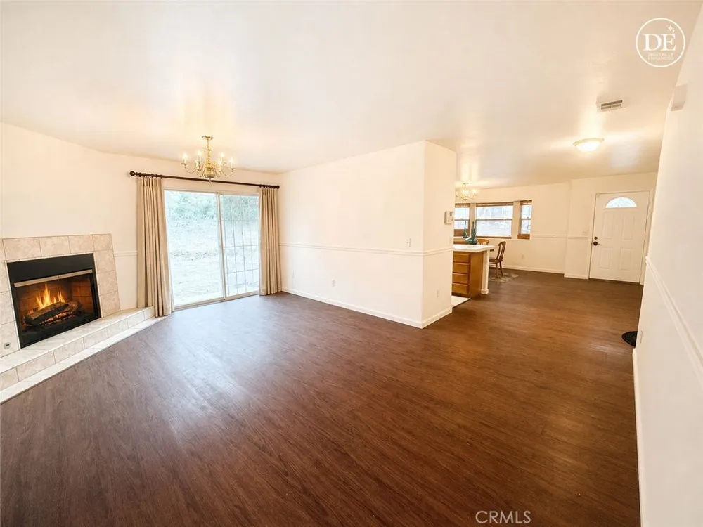 33384 Westlong Lake Elsinore, CA 92530