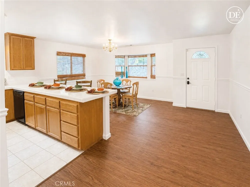 33384 Westlong Lake Elsinore, CA 92530