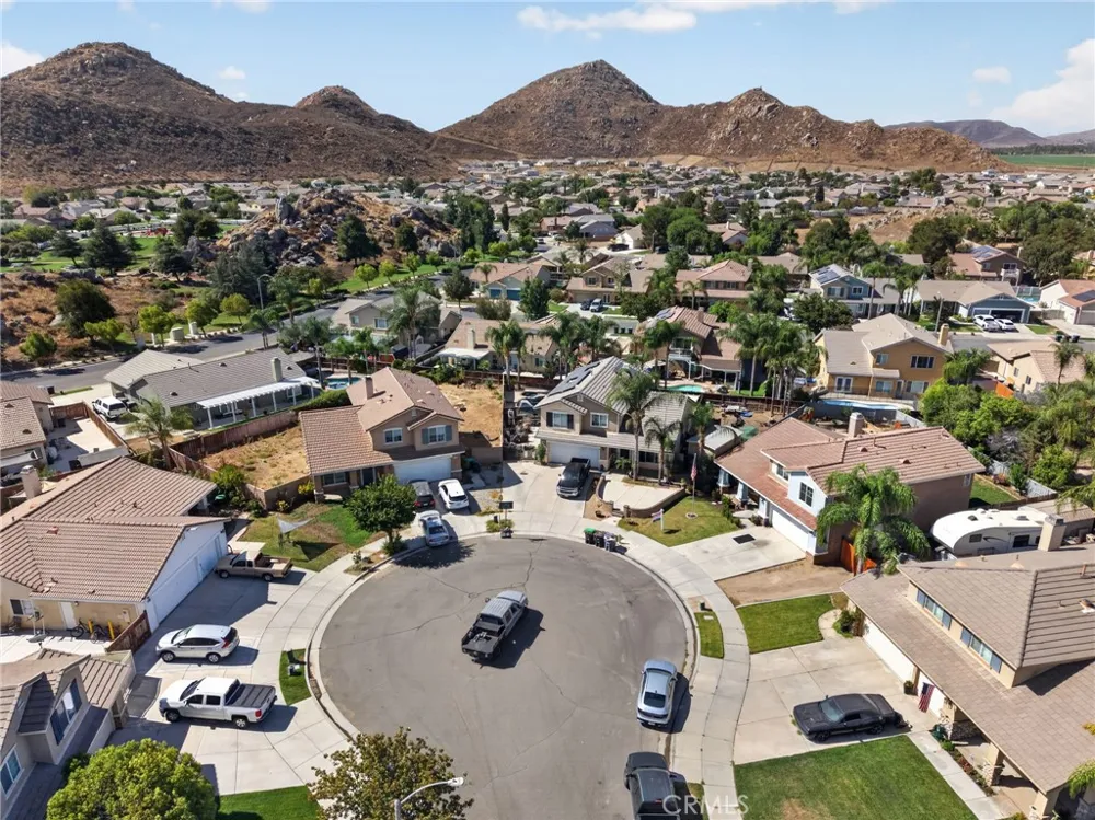 1439 Jewelstone Circle Hemet, CA 92545