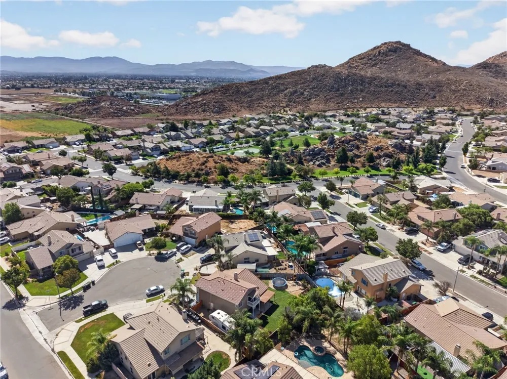 1439 Jewelstone Circle Hemet, CA 92545