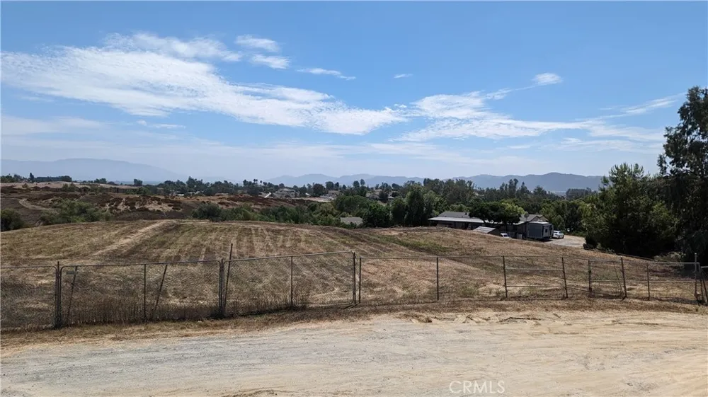 7 Juniper Street Murrieta, CA 92562