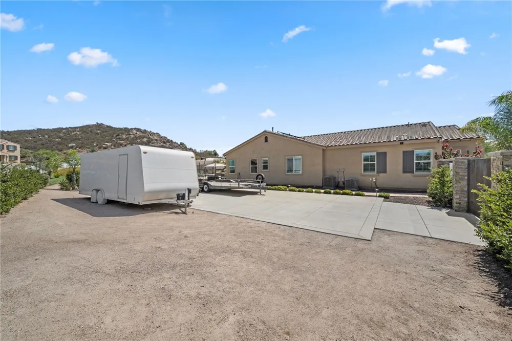 32732 Hayden Rd. Menifee, CA 92584
