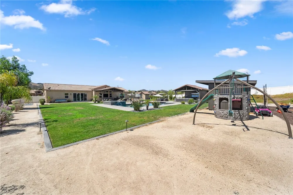 32732 Hayden Rd. Menifee, CA 92584