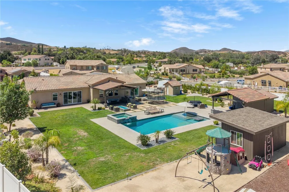 32732 Hayden Rd. Menifee, CA 92584