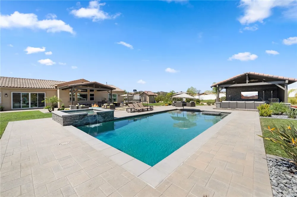 32732 Hayden Rd. Menifee, CA 92584