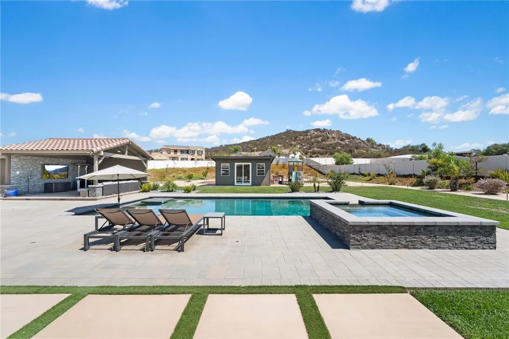 32732 Hayden Rd. Menifee, CA 92584