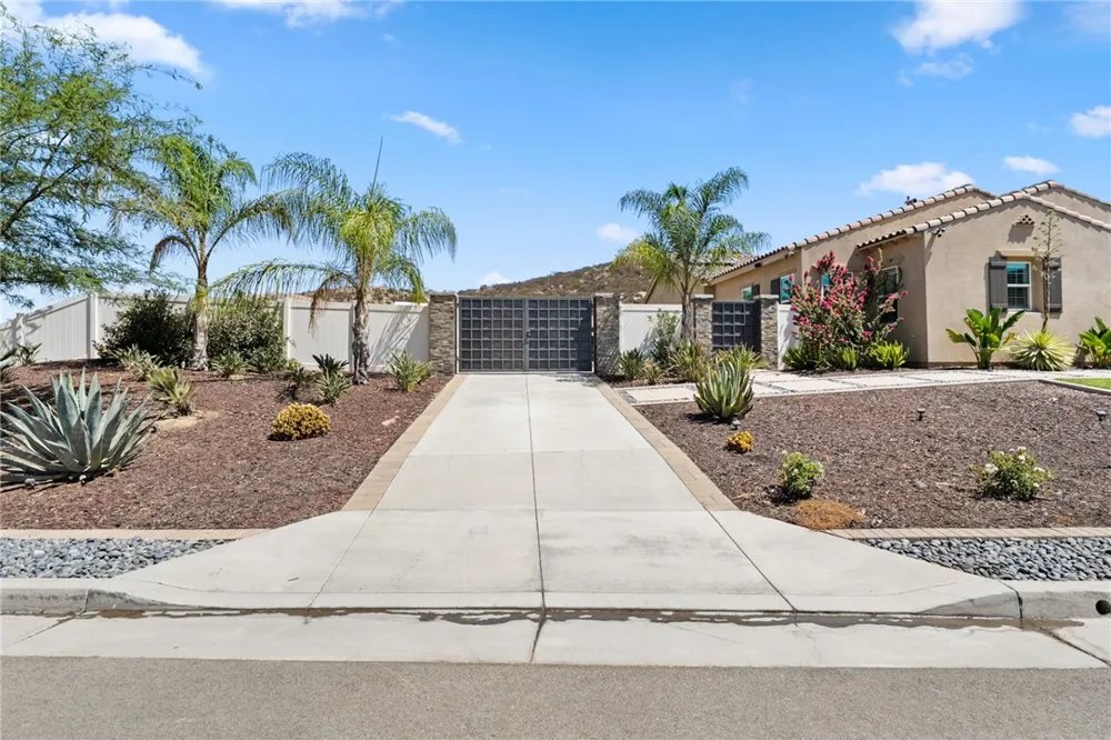 32732 Hayden Rd. Menifee, CA 92584