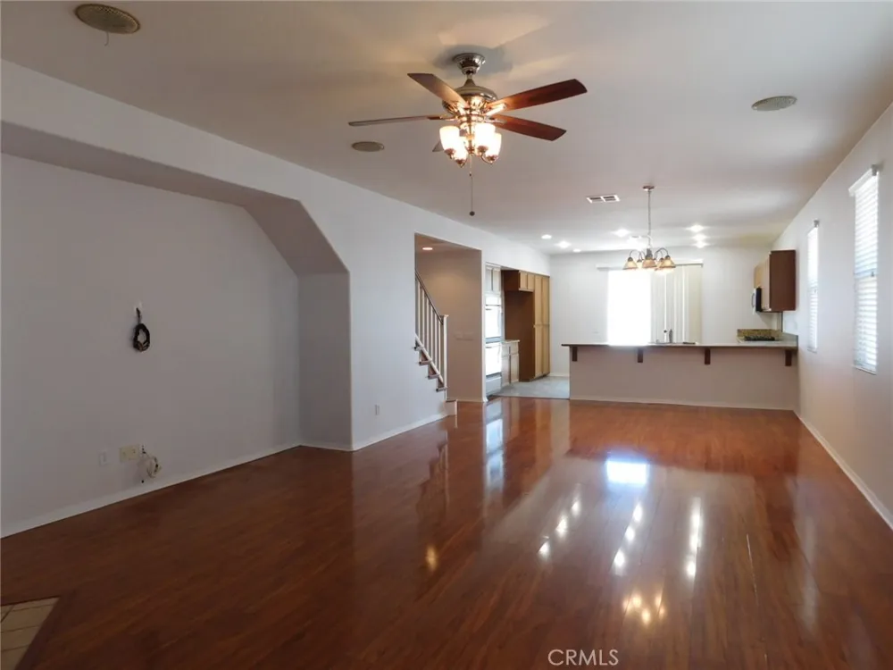 27686 Blue Topaz Romoland, CA 92585