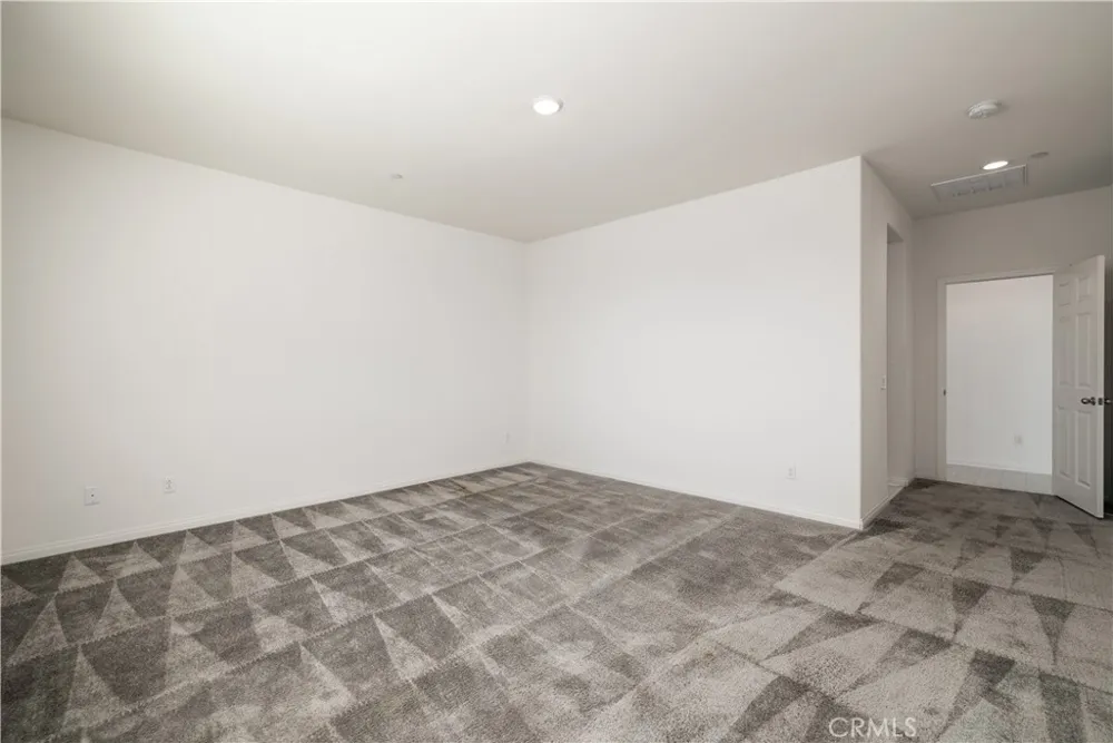 29134 Evans Lake Elsinore, CA 92530