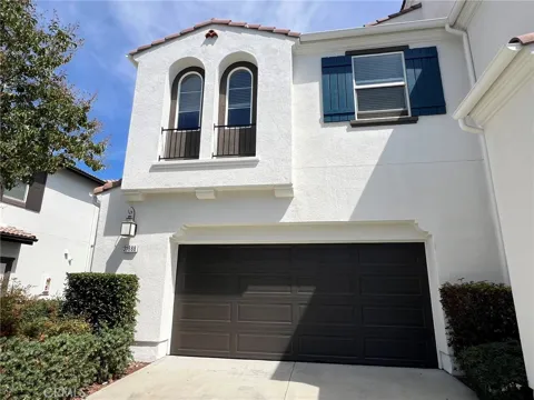 31888 Calle Luz