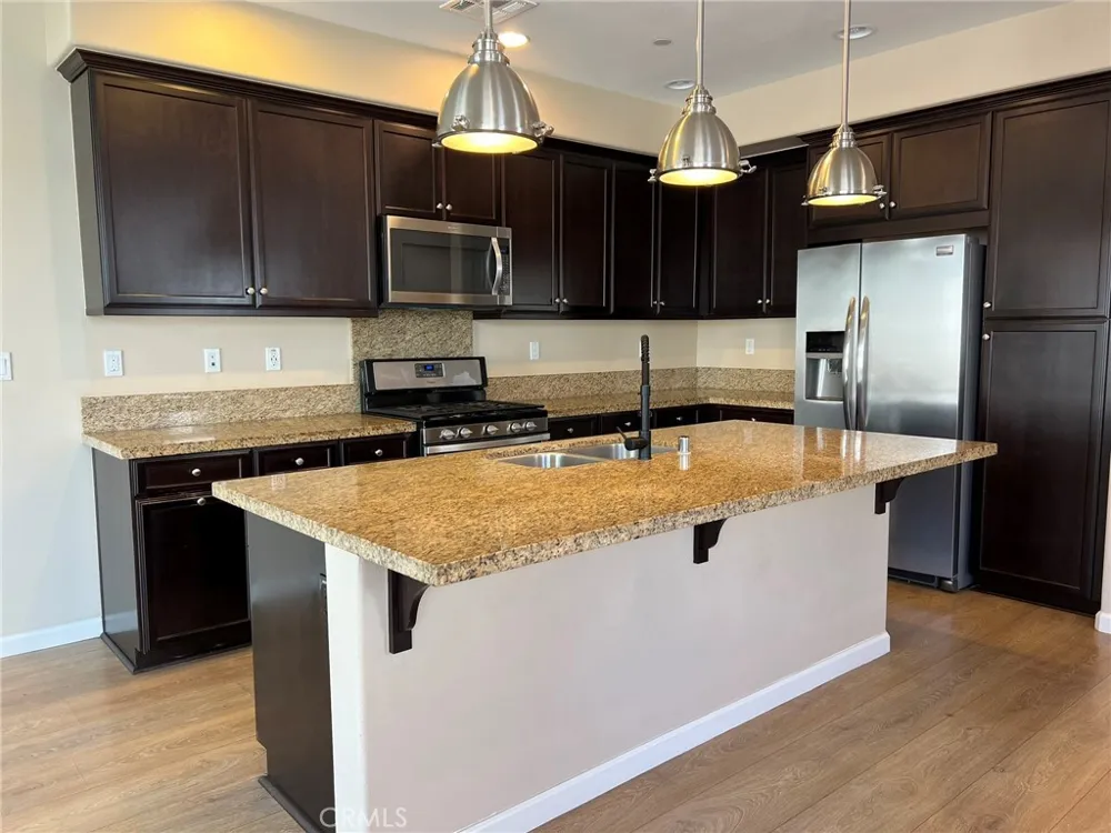 31888 Calle Luz Temecula, CA 92592
