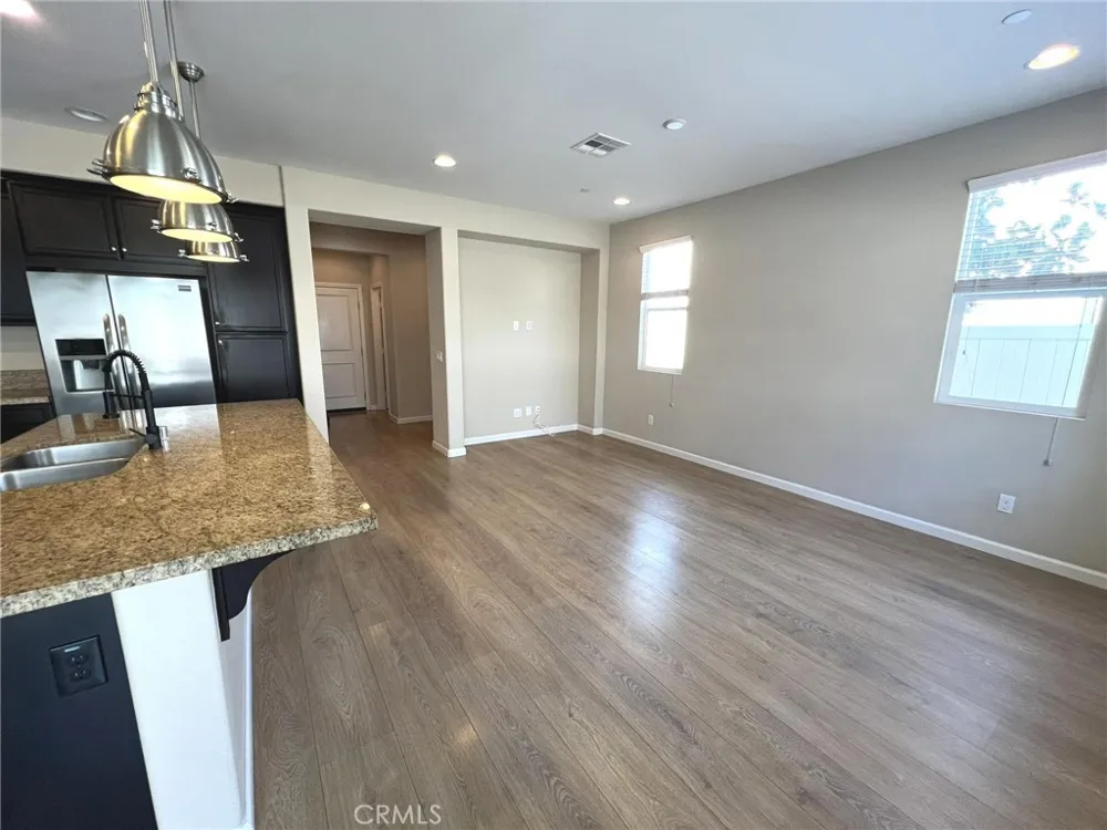 31888 Calle Luz Temecula, CA 92592