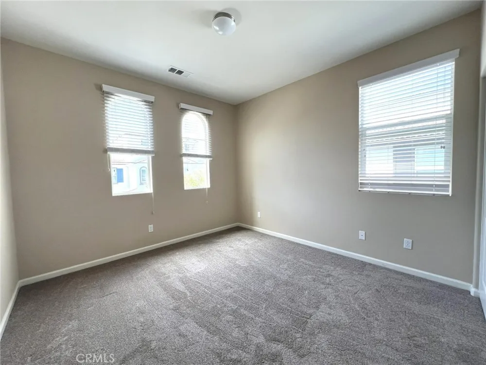 31888 Calle Luz Temecula, CA 92592